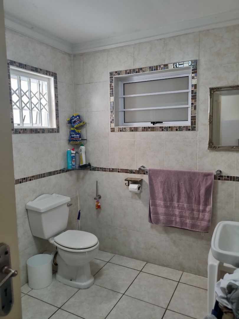 4 Bedroom Property for Sale in Bonnie Doone Eastern Cape